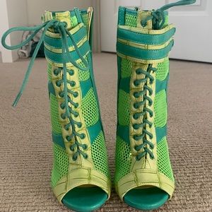 Mona Mia Collezione heels